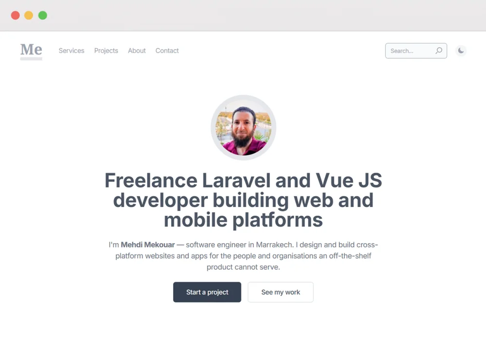 The home page of this site in light mode, its proposition above a start a project link